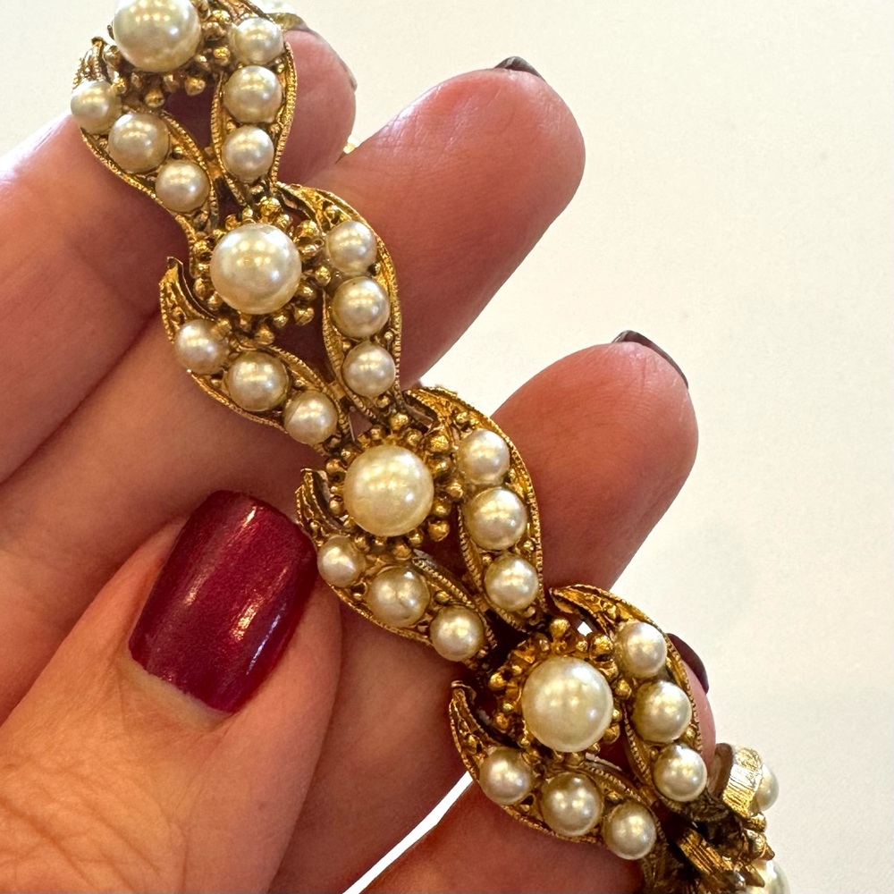 Florenza bracelet Victorian Revival Vintage Jewelry Gold Tone Faux Pearl